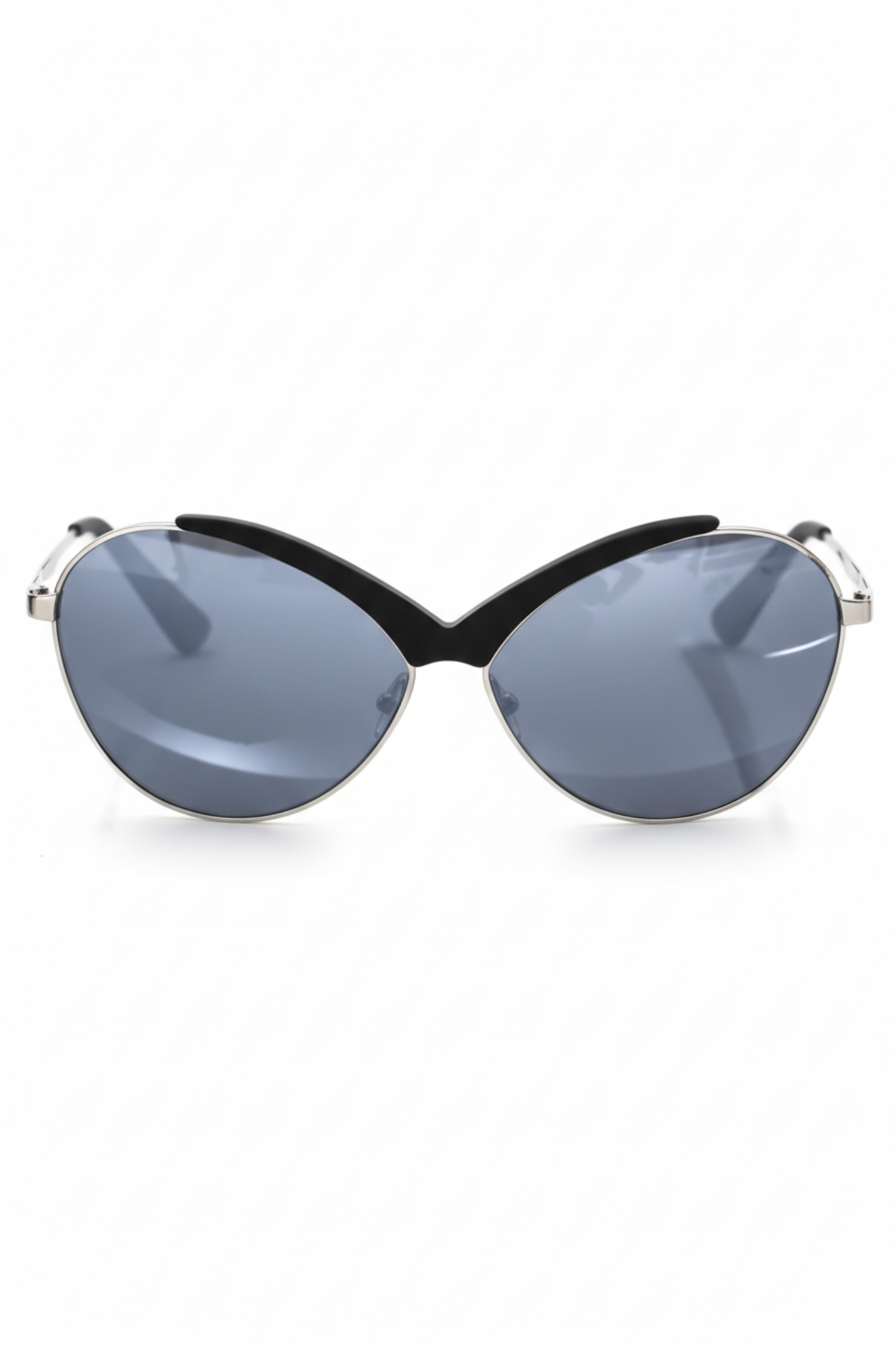 Sorte metallic-solbriller med UV 400-beskyttelse